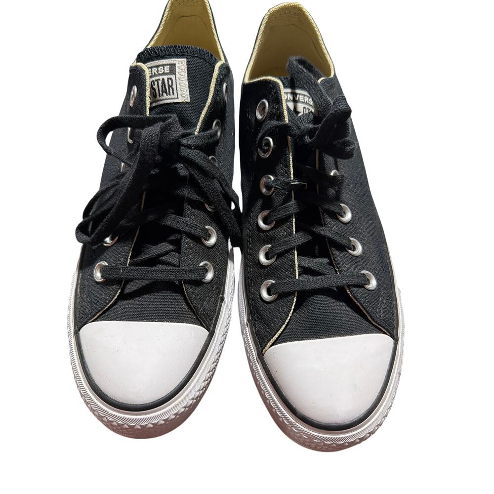 Unisex Converse platform Shoes size 8W Black in color